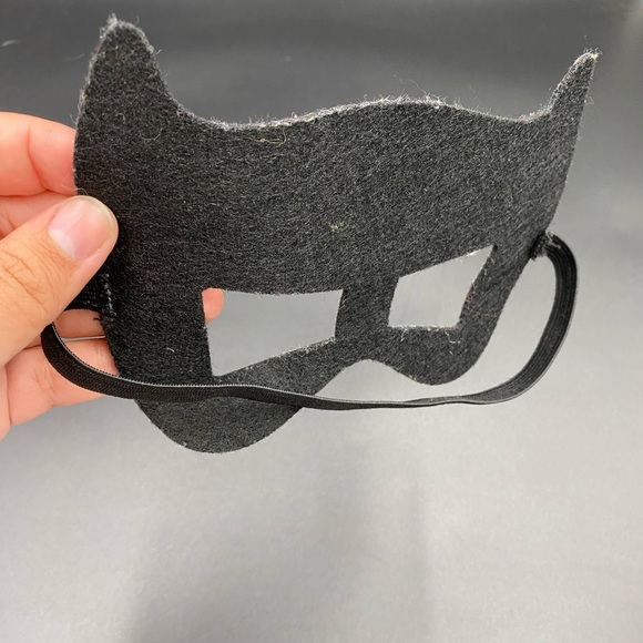 Batman handmade OS kids felt Mask - Picture 3 of 4